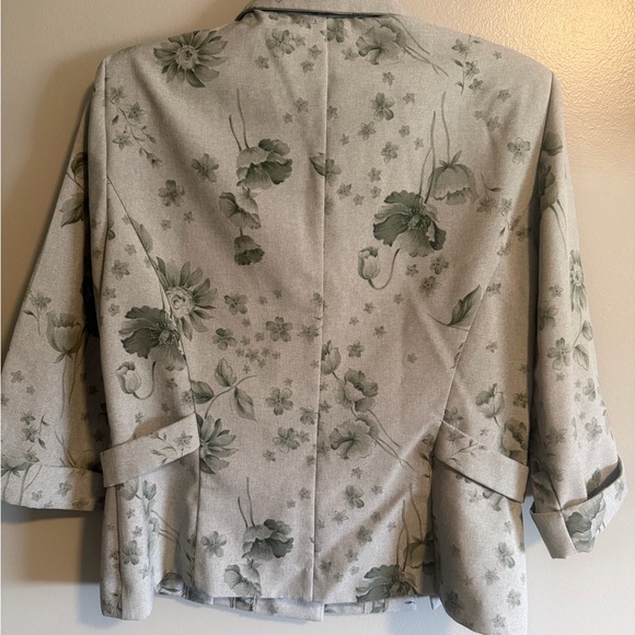 NOT FOR SALE - Picture 7 of 15